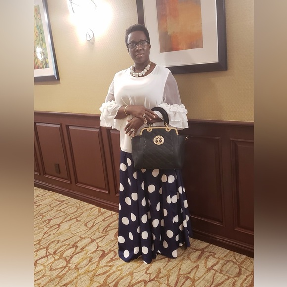 Create for a Live Show - Picture 6 of 9